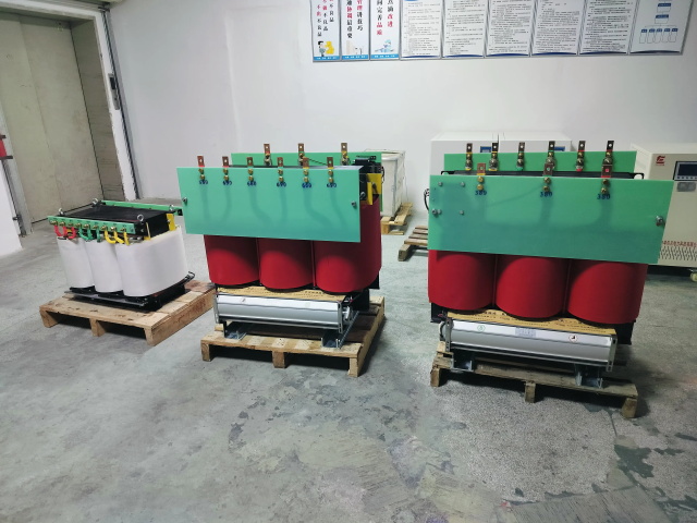 喀喇沁KS11-1000KVA矿用变压器